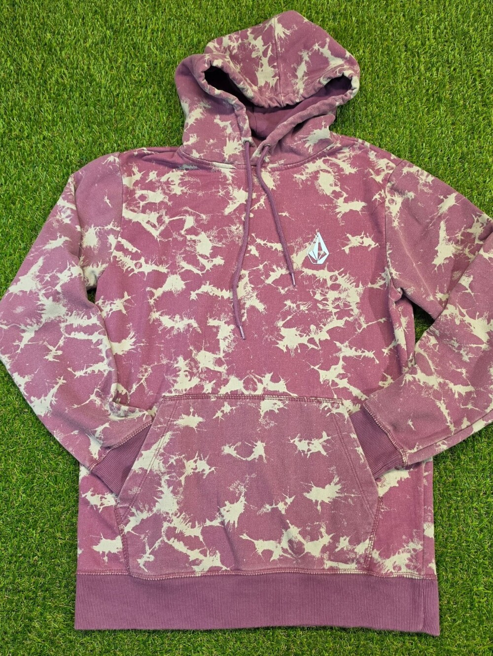 Volcom Men's Small Tie-Dye Pullover Hoodie in Purple and Off